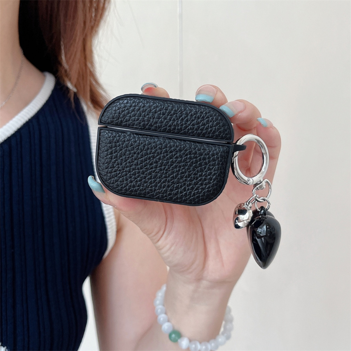 Cute Mini Earphone Case with Heart Charm, Black, Pink, Rose Red Anti-Drop Earphone Cover, Compatible with AirPods 3/4/Pro 2 Earphone Pouch