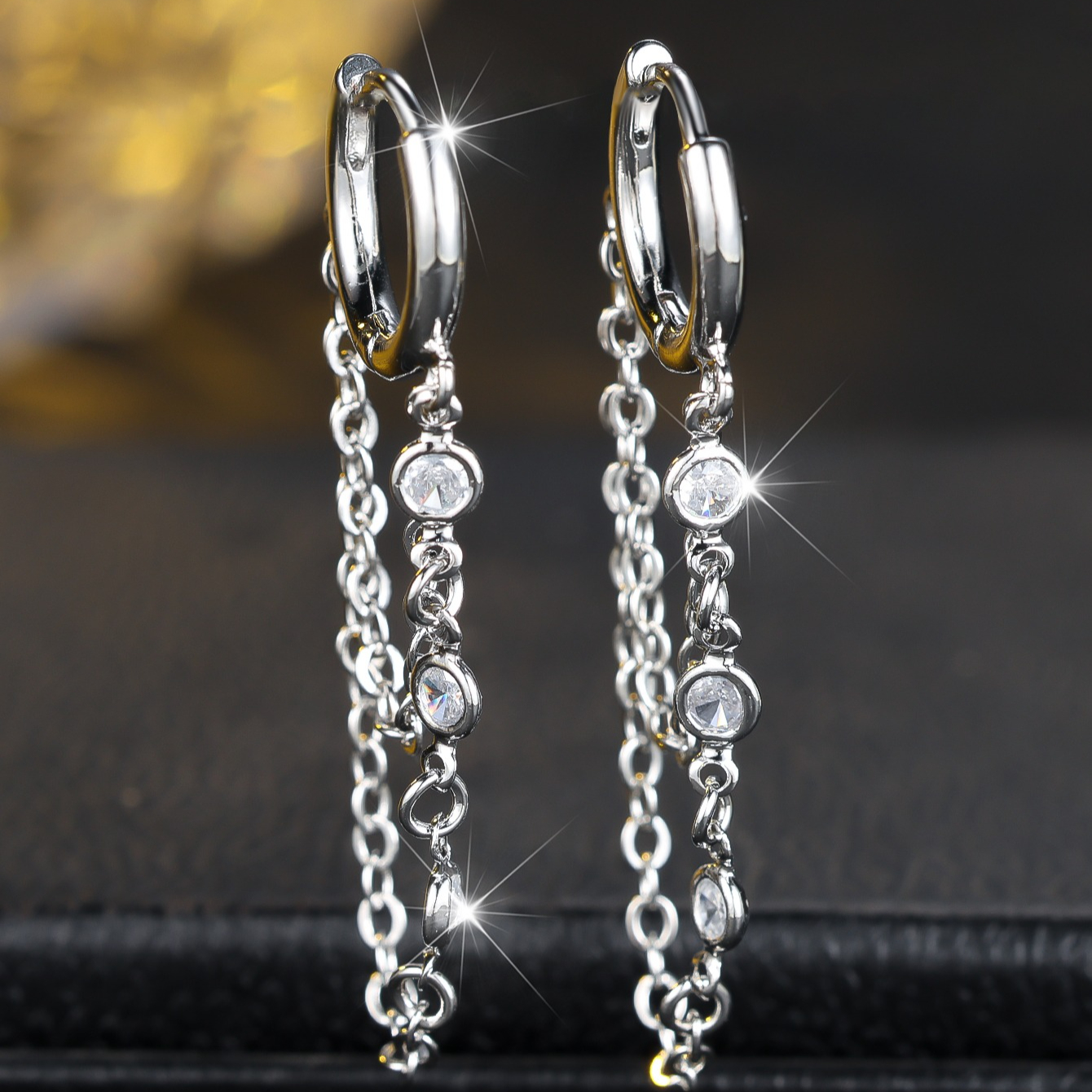 TEMU Light Luxury Versatile Tassel Ear Hoop, Floating Synthetic Synthetic Synthetic Zircon Long Ear Clip, Unisex Accessory For Casual Wear, Best