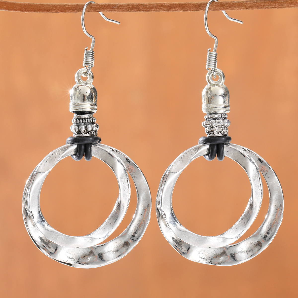 TEMU Creative Retro Style Hollow Circle Pendant Earrings For Celebrations, Parties, Daily Casual Wear, Versatile Ear Accessories