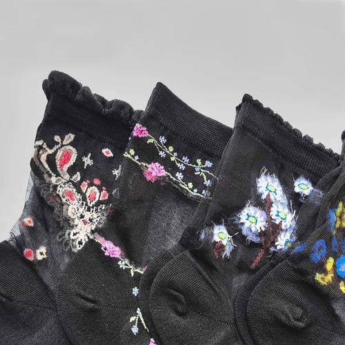 five pairs of anti slip cool summer womens socks in transparent glass fiber calf floral socks
