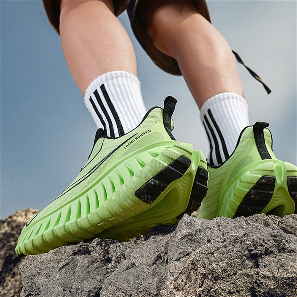 Carbon Plate Technology - Men's Road Running Shoes, Thick-Soled Casual Sneakers for Men, Comfortable and Breathable Fabric Upper, Cushioning and Shock-Absorbing MD Midsole, Slip-Resistant and Wear-Resistant Rubber Outsole, Low-Top Lace-Up Closure