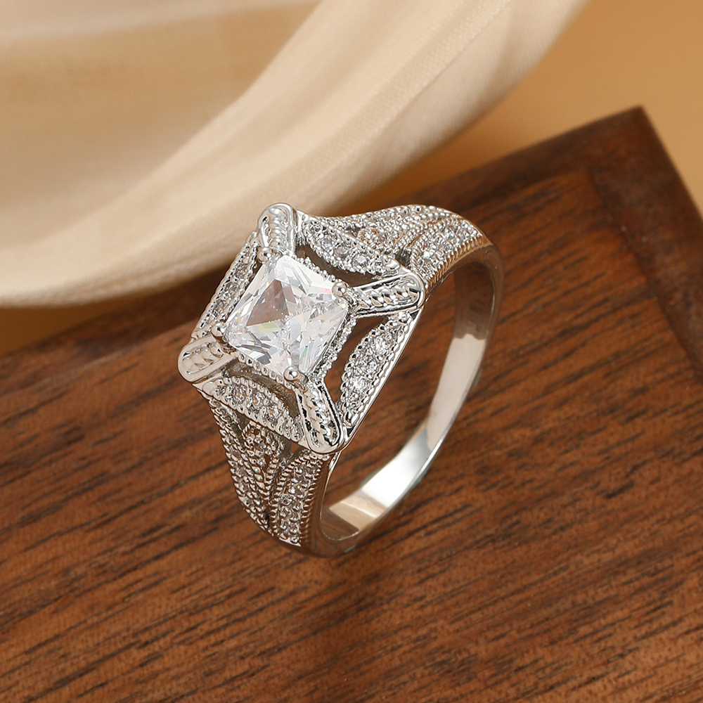 High Fashion Eternity Ring for Valentine's Day Gift