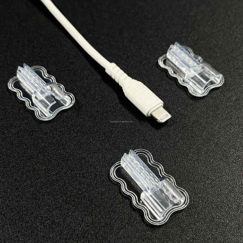 E-shop Set mit 14 hochwertigen, strapazierfähigen, transparenten TPU-Schutzhüllen für Kabelenden, entwickelt für Ladekabel mit einem gebogenen