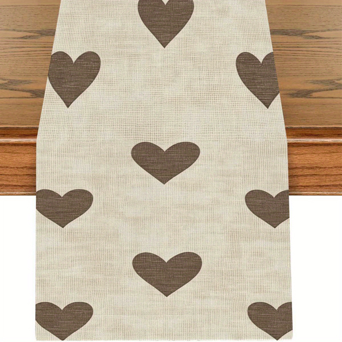 E-shop 1 Stück Eleganter Tischläufer mit Herz- & Liebesmotiven – Langlebiger Stoff, ideal für Hochzeiten, Valentinstag, Tischdekoration