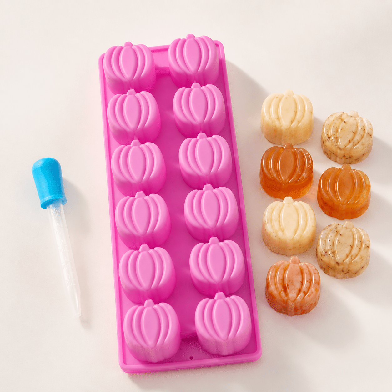 TEMU 2pcs Set, Includes 1pc 12-cavity Pumpkin Silicone Mold And 1pc Dropper, Theme For Halloween & Thanksgiving Decoration, Autumn-themed Silicone