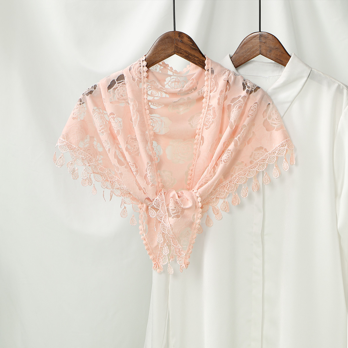 New Women's Rose Vintage Lace Embroidered Triangle Scarf, Comfortable Shawl