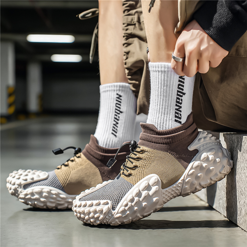 Fashion Durian Tire Sole Slip-On Lazy Shoes
