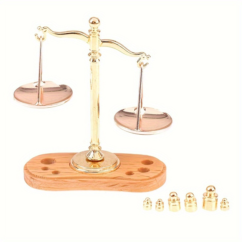 

1pc Vintage Miniature Balance Scale Model, 1:12 Scale Realistic Design, Dollhouse Mini Decor, Wooden Collectible Micro Accessory, No Battery Required