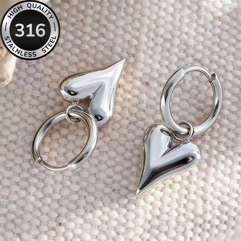 Image of High-quality Hypoallergenic Stainless -shaped Earrings, 18k Gold-plated To Prevent Fading, Comfortable And Versatile, Easy Yet Elegant, Suitable For Everyday Wear Or Parties