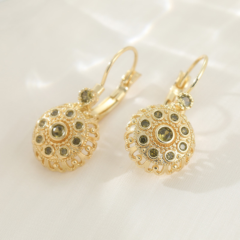 TEMU Vintage And Elegant Synthetic Zirconia Flower Shaped Hollow Pendant Earrings, Women's Handmade Additions Suitable For Daily Wear, For Women