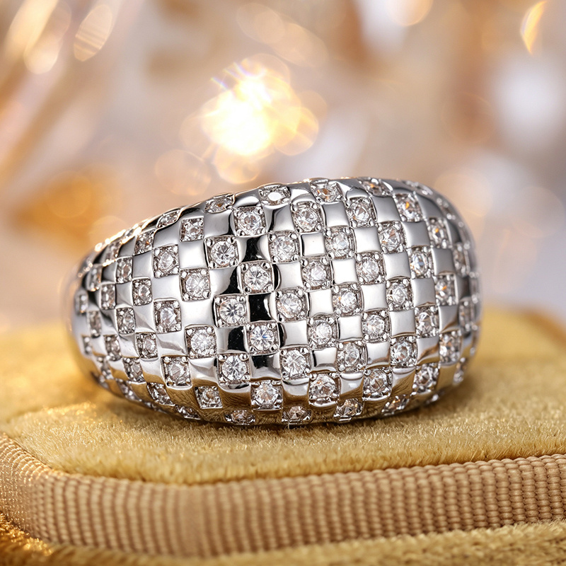 Women's Wide Fashion Ring with Grid Design and Synthetic Zirconia