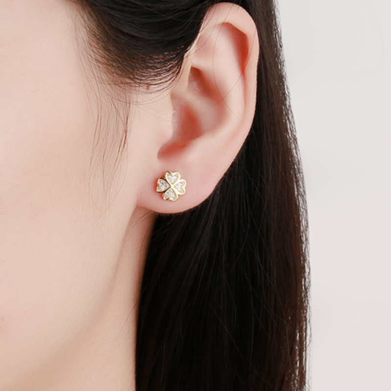 2pcs Clover Heart Micro-Pave Synthetic Zirconia Stud Earrings