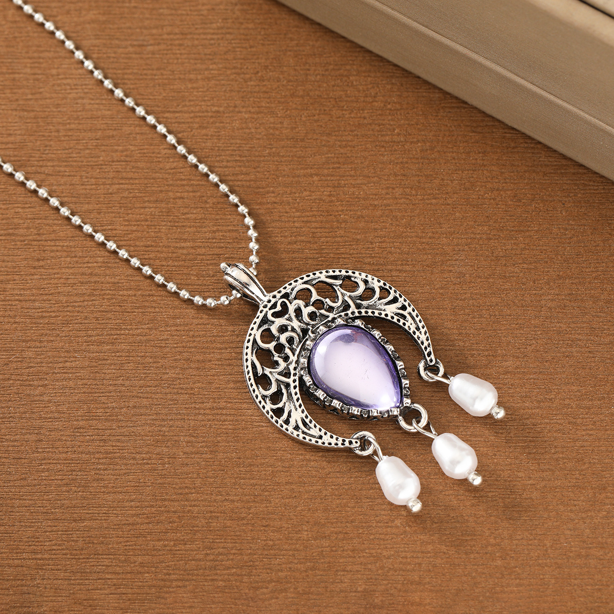 TEMU Vintage Ethnic-style Hollow-out And Teardrop Pendant Necklace For Women, With Synthetic Zirconia And Tassels, Suitable For Romantic Daily Wear