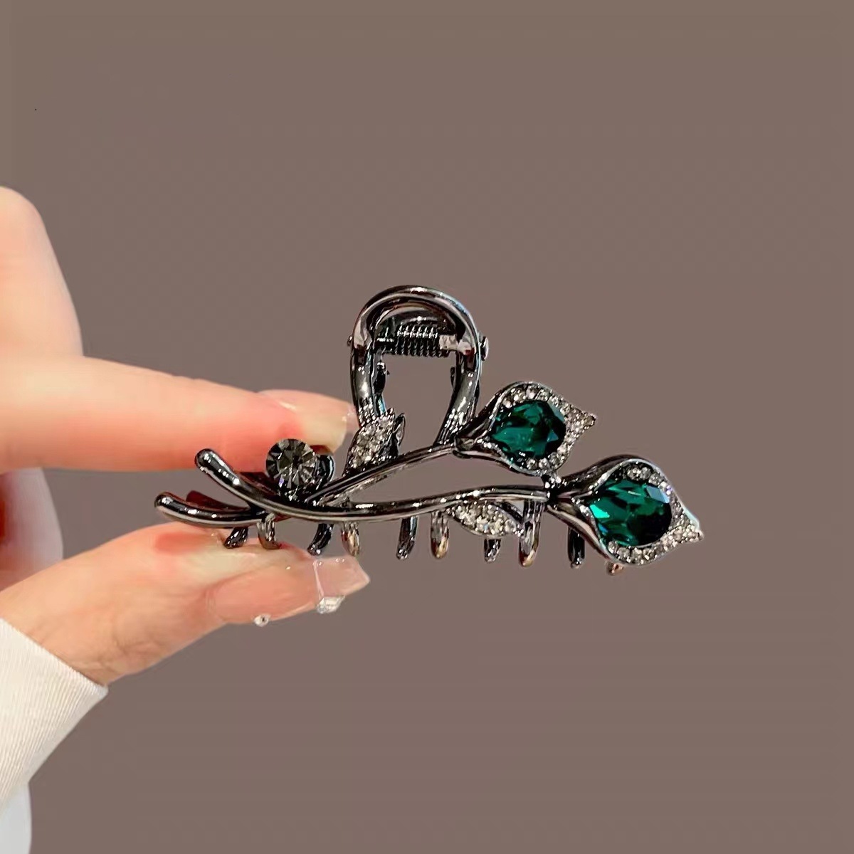 High-end Exquisite Rhinestone Tulip Medium Hair Claw Clip, Fashionable And Elegant Half-up Hairstyle Hairpin, Shark Clip Hair Accessory
