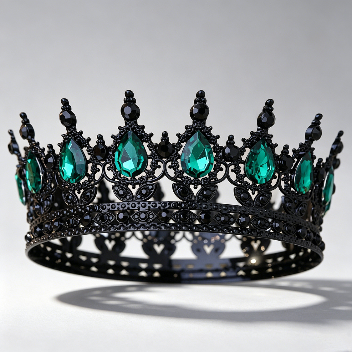 TEMU 1pc Black-'s Openwork Crown, Dark Gothic Witch Style, Suitable For Halloween Witch And Cosplay, Used For Dark-themed Photoshoots, Masquerade