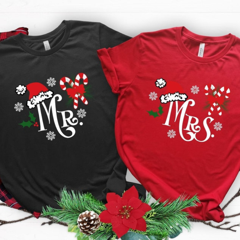 

Christmas Style Letter Print T-shirt, Men's Casual Comfy Crew Neck Tee, Trendy Short Sleeve Top For Summer