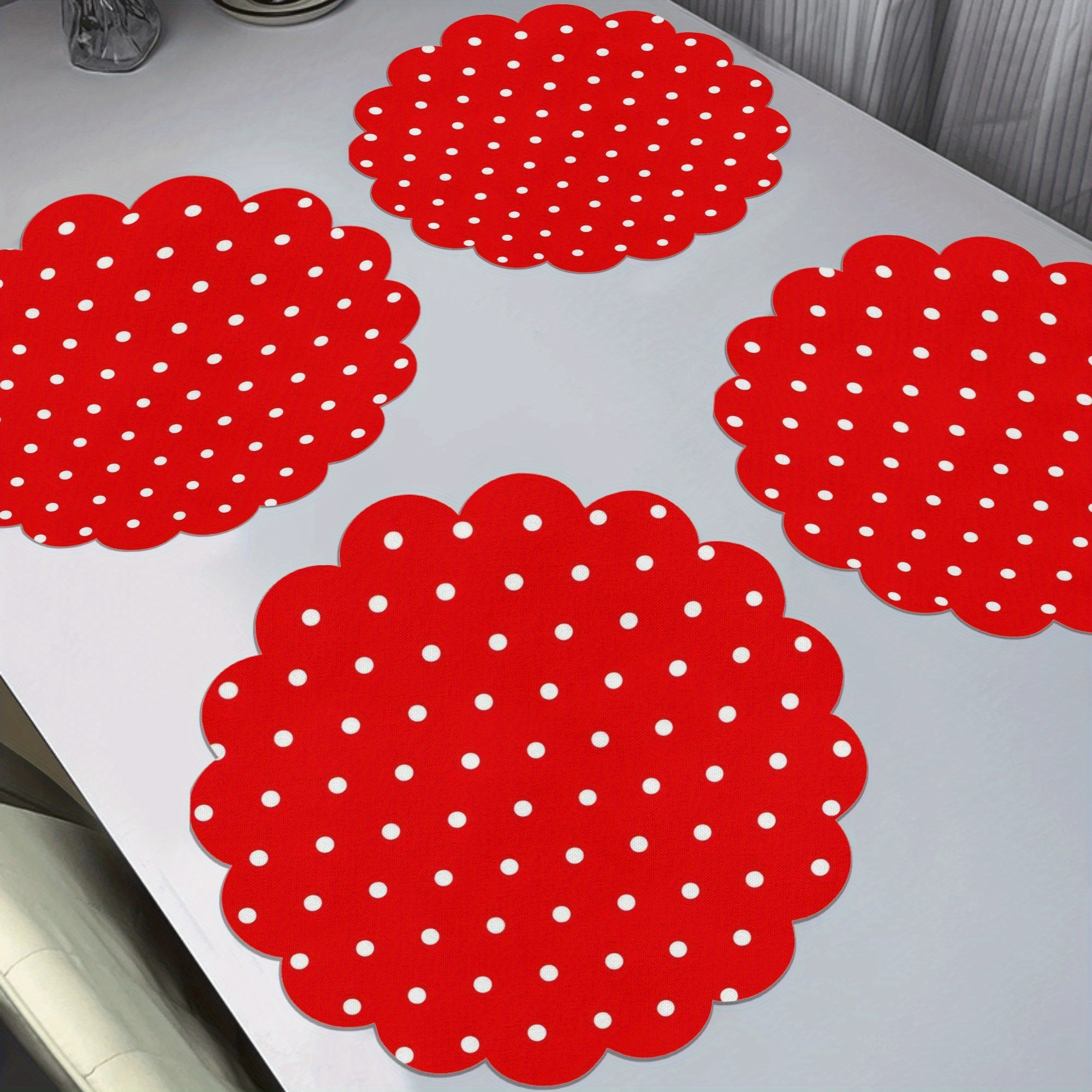 

4pcs Christmas Red Wave Place Mats, Non-slip, Heat Resistant, Washable And Reusable, Table Pads For Home & Holiday Events. Great For Festivals, Home Decor, Kitchen And Party Decor, 15''