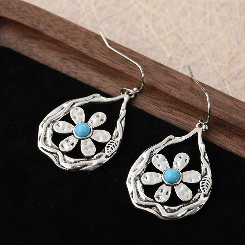 Bohemian Flower Earrings Water Droplet Shape