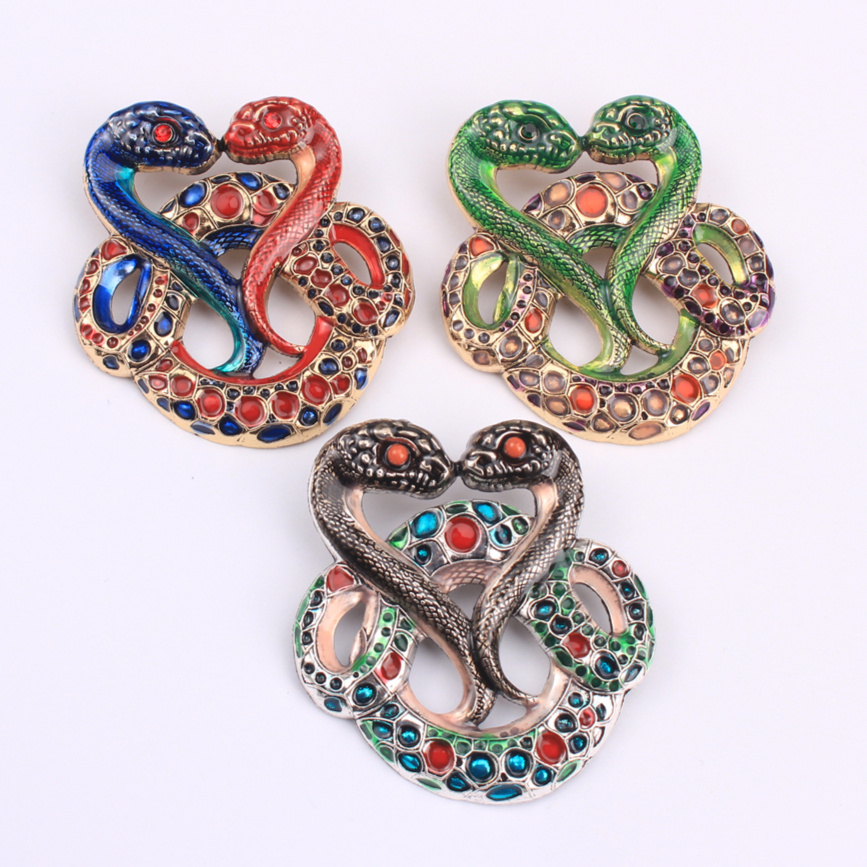 1pc elegant luxury   two headed snake brooch zodiac irregular shape novelty simulation modeling womens fashion accessory for coat clothing ideal   gift details 5