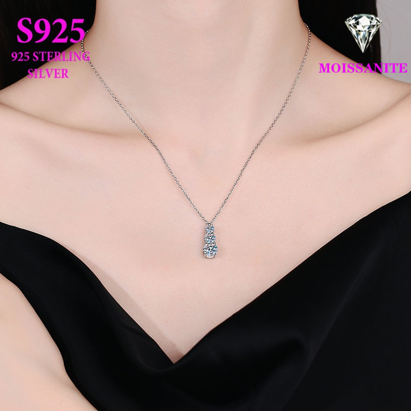 S925 Sterling Silver Three-Stone Moissanite Pendant Necklace