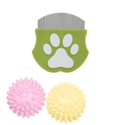comb for dogs and cats designed for facial hair removal and flea control
