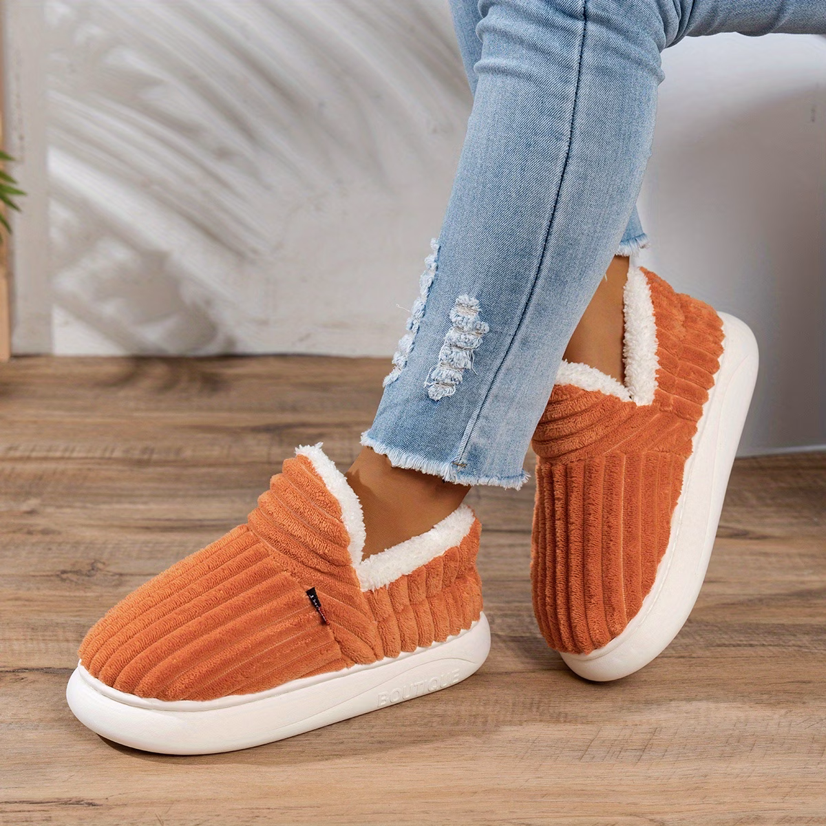 chaussures dintérieur dhiver pour femmes à semelle épaisse et doublure en peluche, style nouveau transfrontalier, chaussons pour hommes avec talon, chaussures pour femmes Détails du produit 27