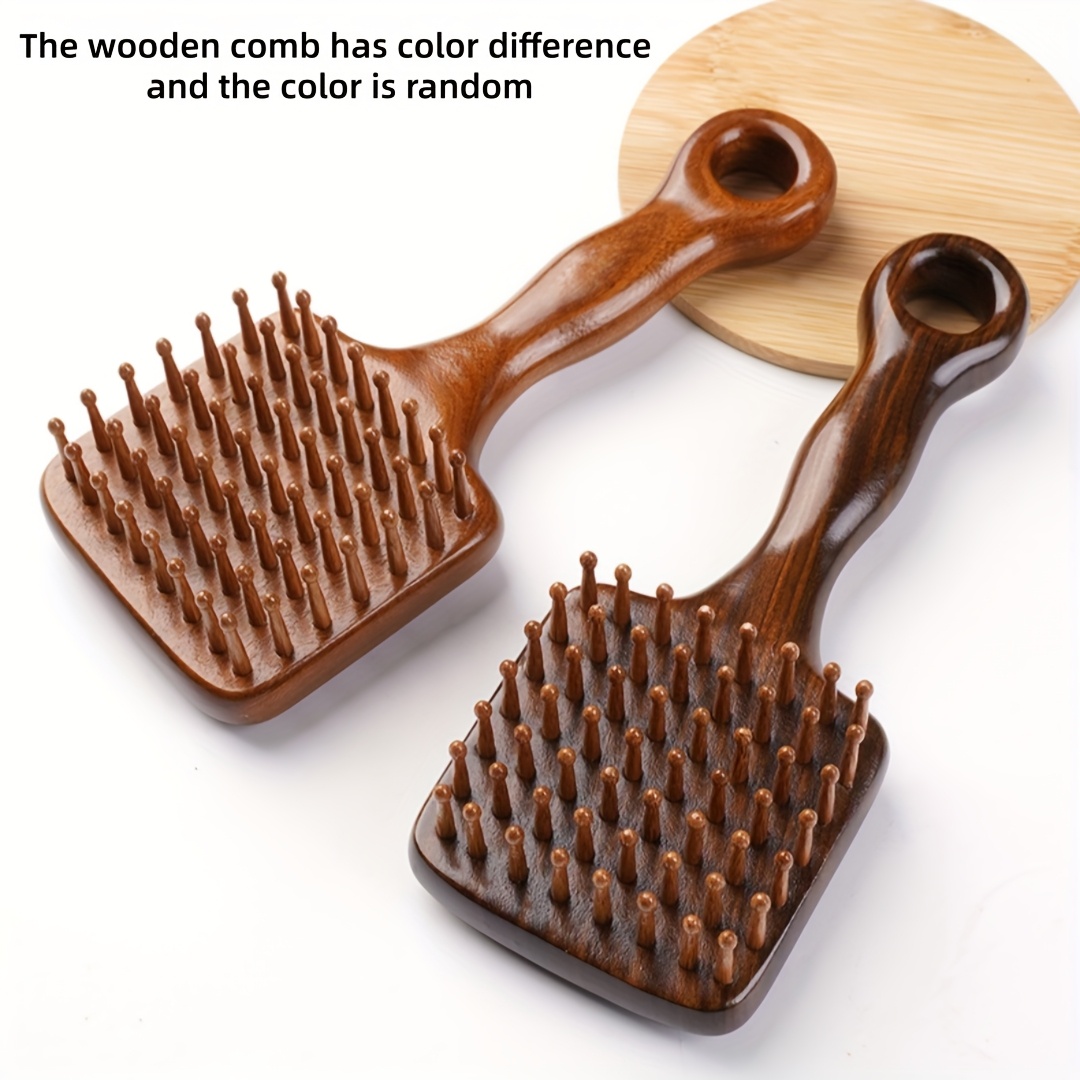 Sandalwood Multifunctional Long Handled Comb With A Random Color, Designed Specifically For Scalp Massage And Hair Styling, Suitable For