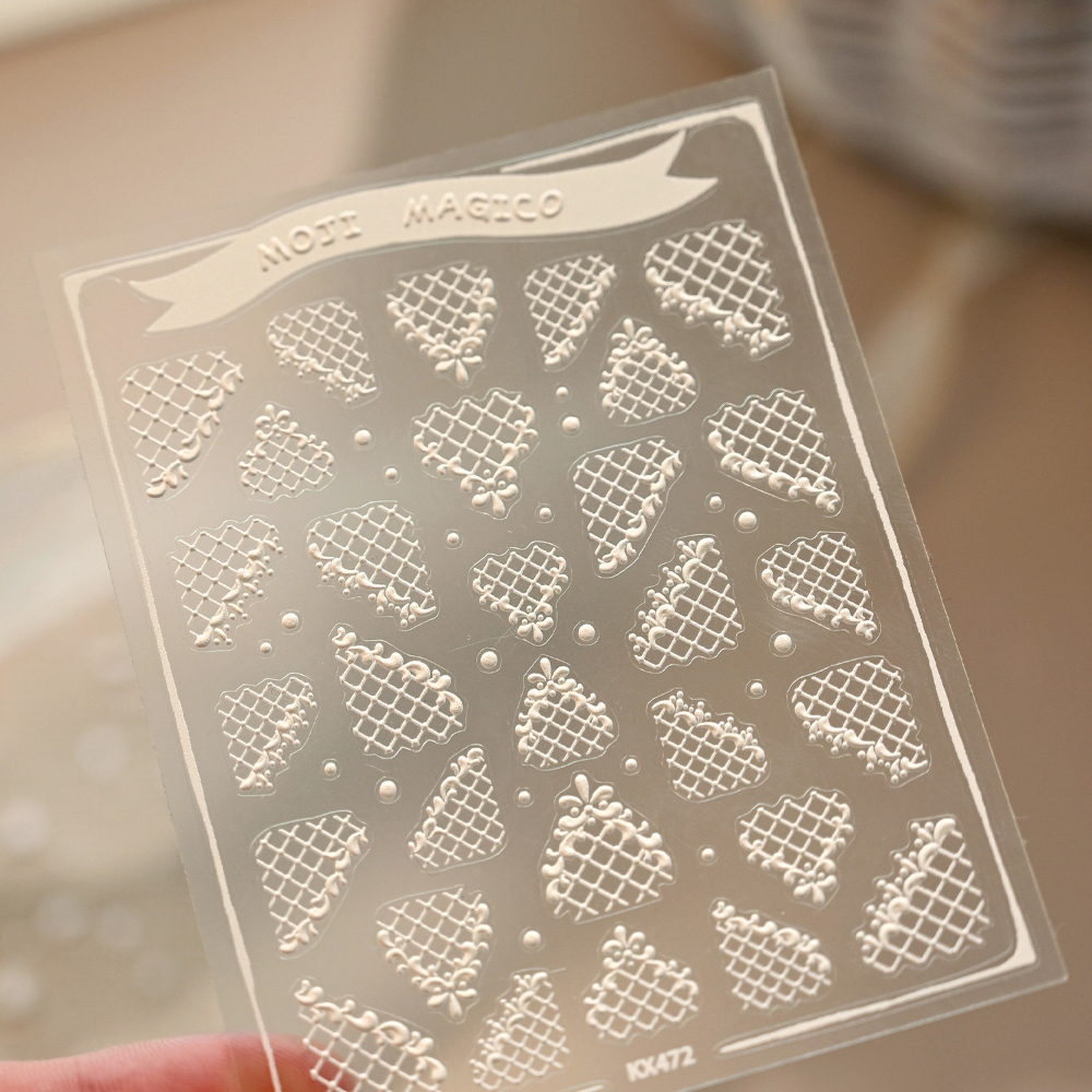 Image of 1pc 5d Embossed Vintage White Lace Grid Nail Art Sticker, Featuring Exquisite Stripes For Nail Decoration, Including Plaid And Polka , Self-adhesive Slider Nail Art Supplies