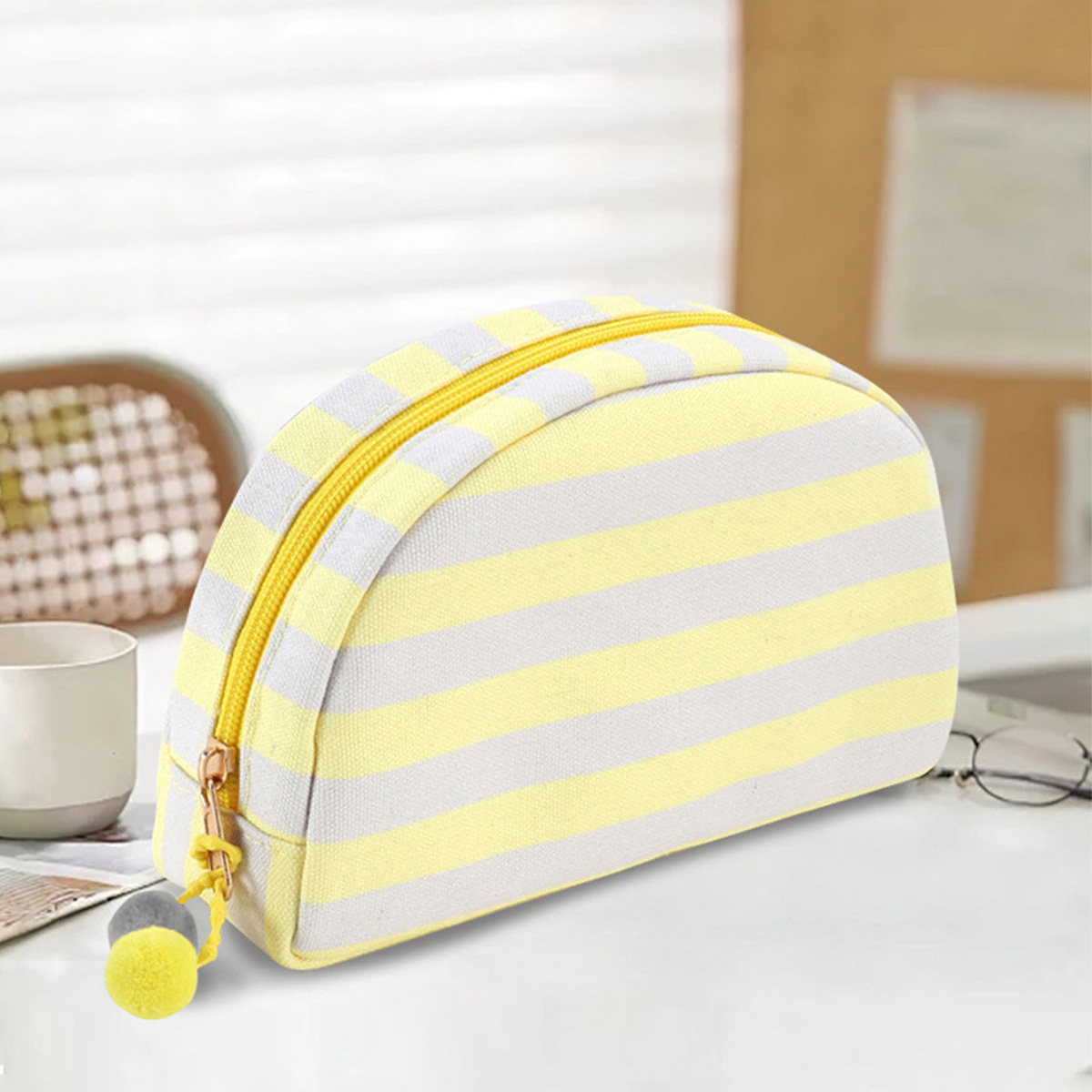 TEMU 1pc Fringed Stripe Portable Cosmetic Bag, Cosmetic Storage Bag Clutch Fashionable Of Color Options, Suitable For Sending To