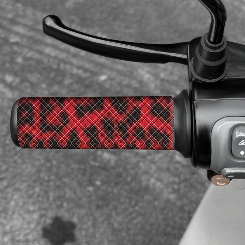 2 buc. Autocolant pentru ghidon motocicletă cu model leopard, model diamant, impermeabil și potrivit pentru modificarea bicicletelor electrice, bicicletelor și scuterelor