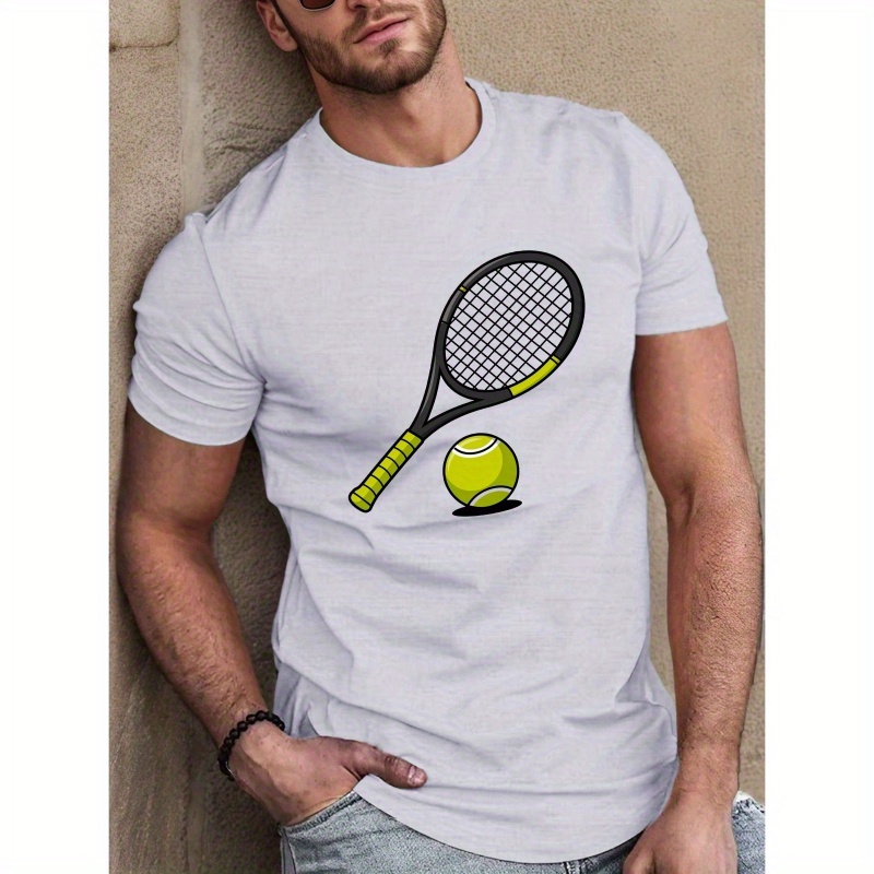 

T-shirt à col rond en polyester pour homme, t-shirt en tissu tricoté décontracté, coupe régulière, avec légère extensibilité, avec imprimé et ballon de tennis géométrique, pour l'été