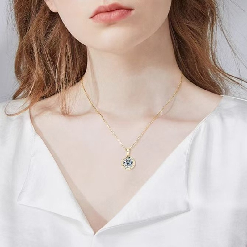 Image of 925 Sterling Silver 14k Gold-plated 1-carat Moissanite Pendant Necklace Unisex Elegant Minimalist Perfect Gift For Daily Wear Parties Holidays With Gift Box