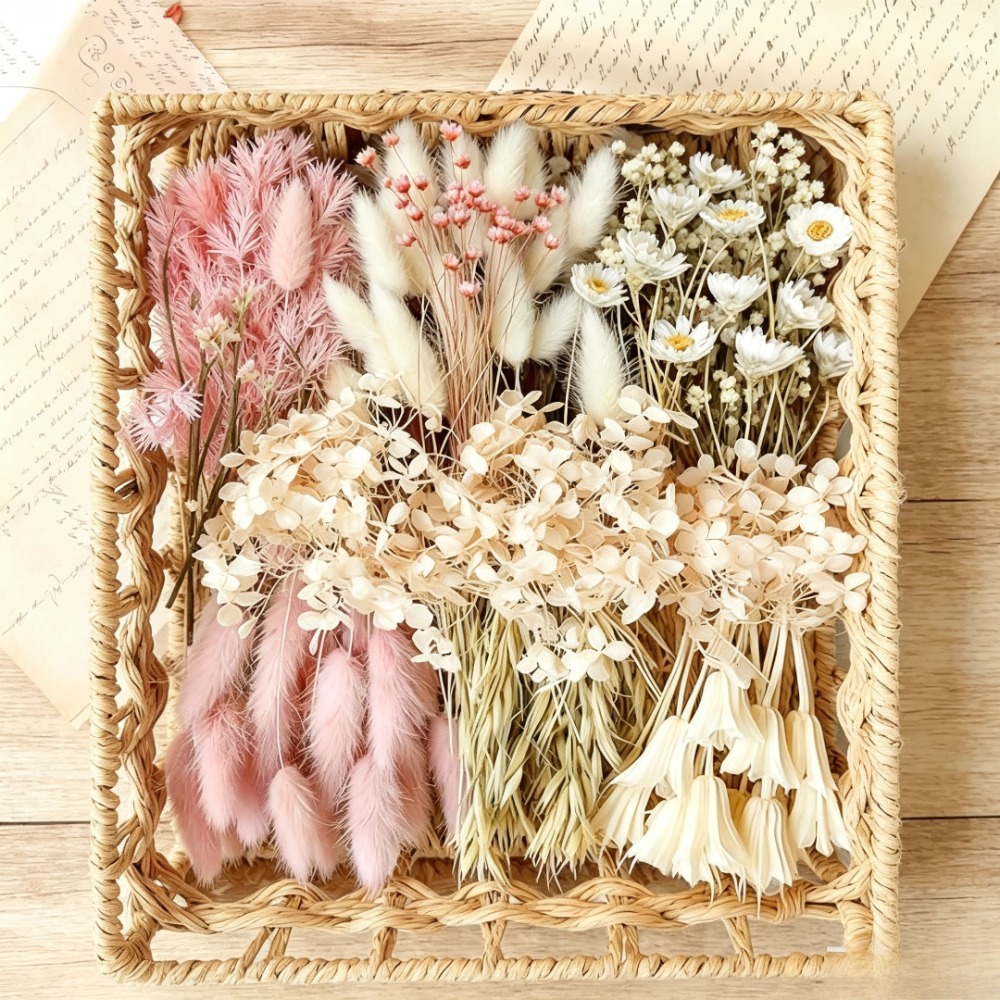 Image of 101+pcs Dried Flowers Crafts Bulk Natural Dried Pampas Grass Hydrangea Tails With Stem Floral Materials Bouquets Scrapbooking Crafts Cards Making Resin Candles Soap Arrangements