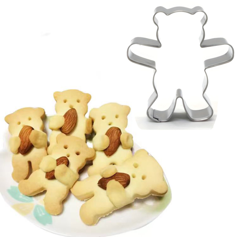 

1pc Adorable Bear-shaped Stainless Steel Cookie Cutter - Baking, Fruits & Vegetables - Ideal For Christmas, Halloween, Easter, Hanukkah, Thanksgiving