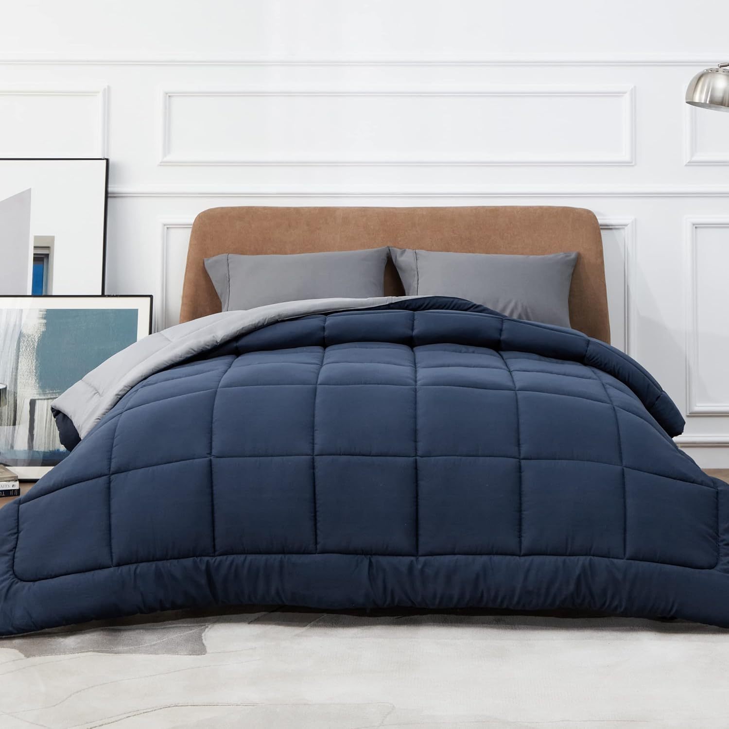 

Bedsure Quilted Comforter 200x200cm, 300g/m², 100% Polyester, Machine Washable, Soft And Warm, With 4 , For Hypoallergenic Bedding