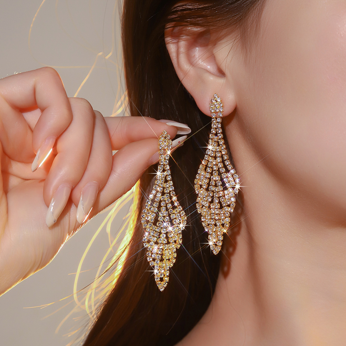 TEMU Shimmering Teardrop Long Drop Earrings, High-end Light Luxury Ear Ornaments, Versatile Additions Suitable For Dates, Banquets And Daily Wear