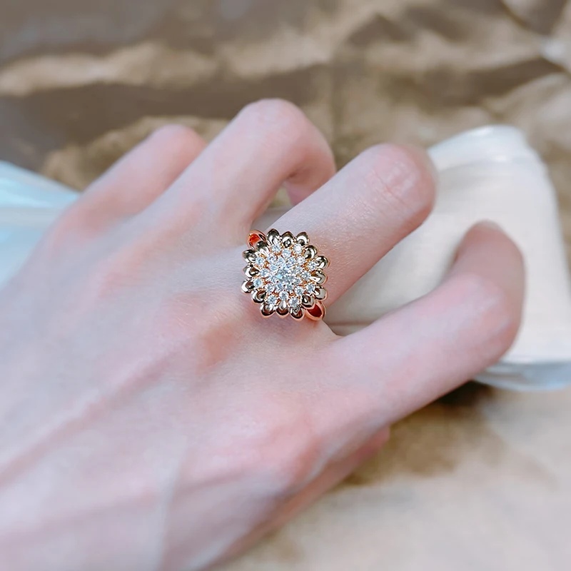 Luxury Cubic Synthetic Zirconia Geometric Flower Ring, Vintage Style