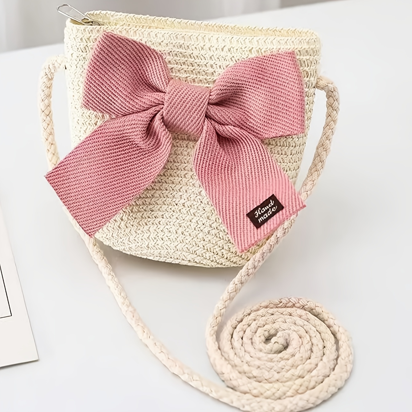 TEMU 1 Sac de plage nœud papillon, disponible en plusieurs couleurs. Convient pour de printemps. Peut contenir de petits sacs, des mouchoirs et de