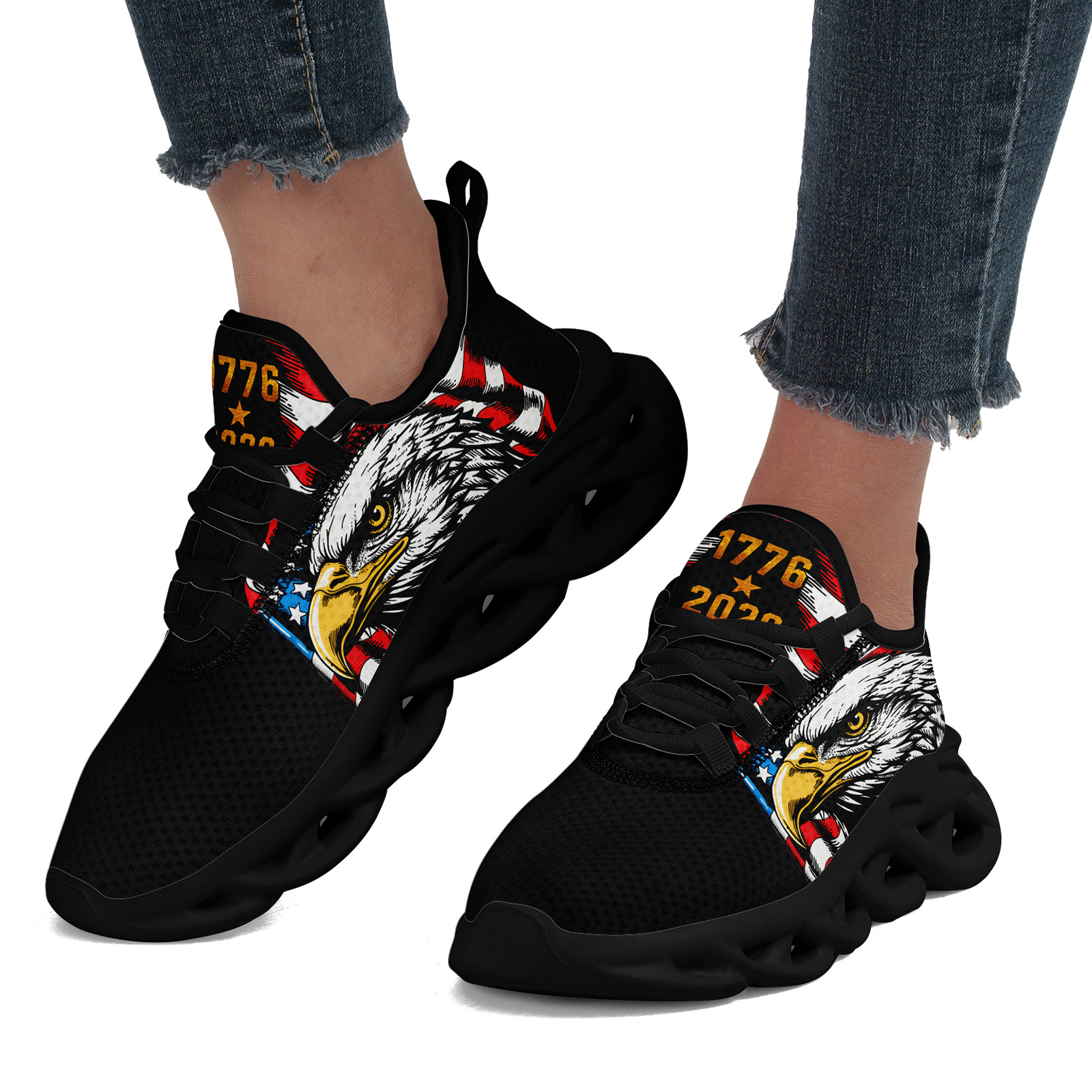 Men's Wide Fit Canvas Shoes with Black Nostalgic Print