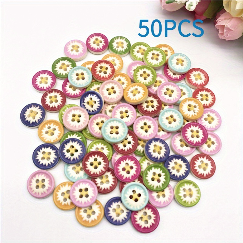 E-shop 50 Stück gemischte Farben 15mm/0.59in Holzknöpfe mit 4 Löchern - Leuchtendes Pink, Gelb, Grün & Harz Nähzubehör für Basteln, Kleidung &