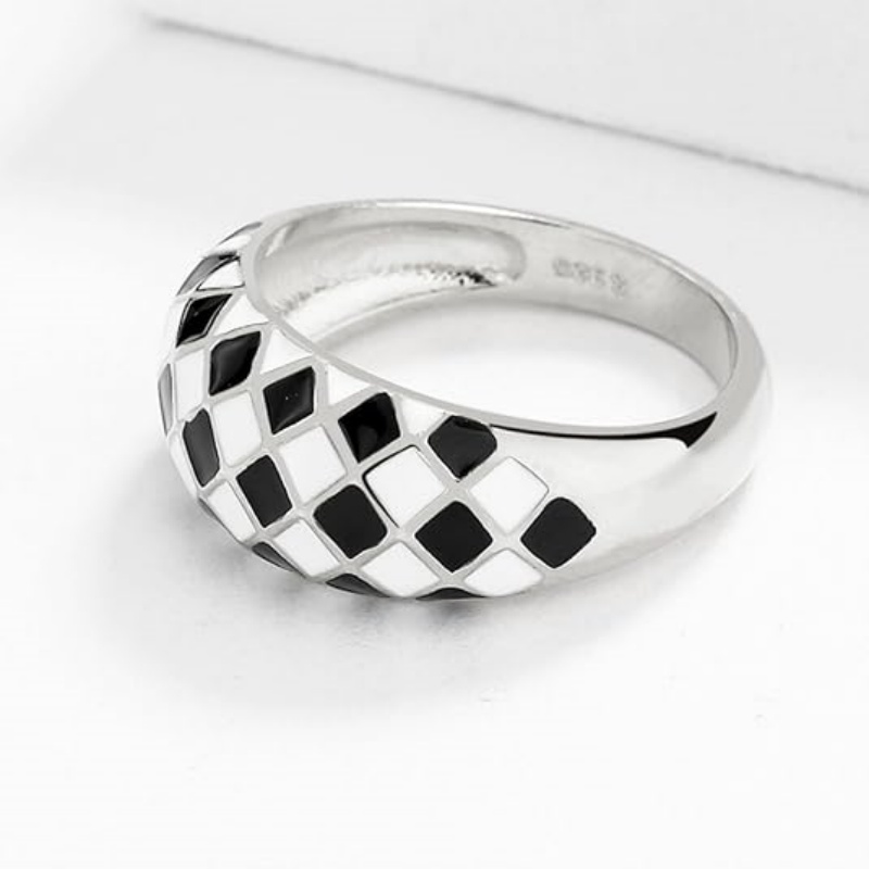 Women's Checkerboard Design Ring, Elegant Fashion Statement