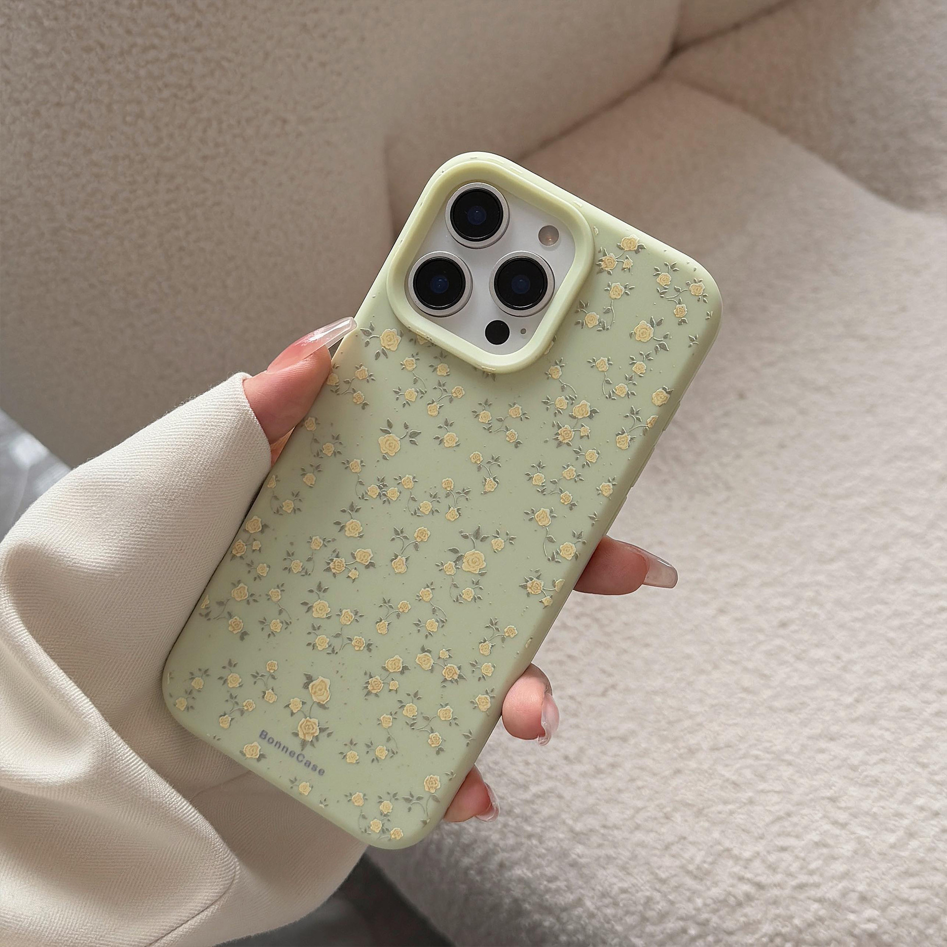 Yellow Small Floral Pattern Suitable for Apple 16 Mobile Phone Case 15pro Max Fresh iPhone 14 Temperament 13 Frosted Soft Shell 11