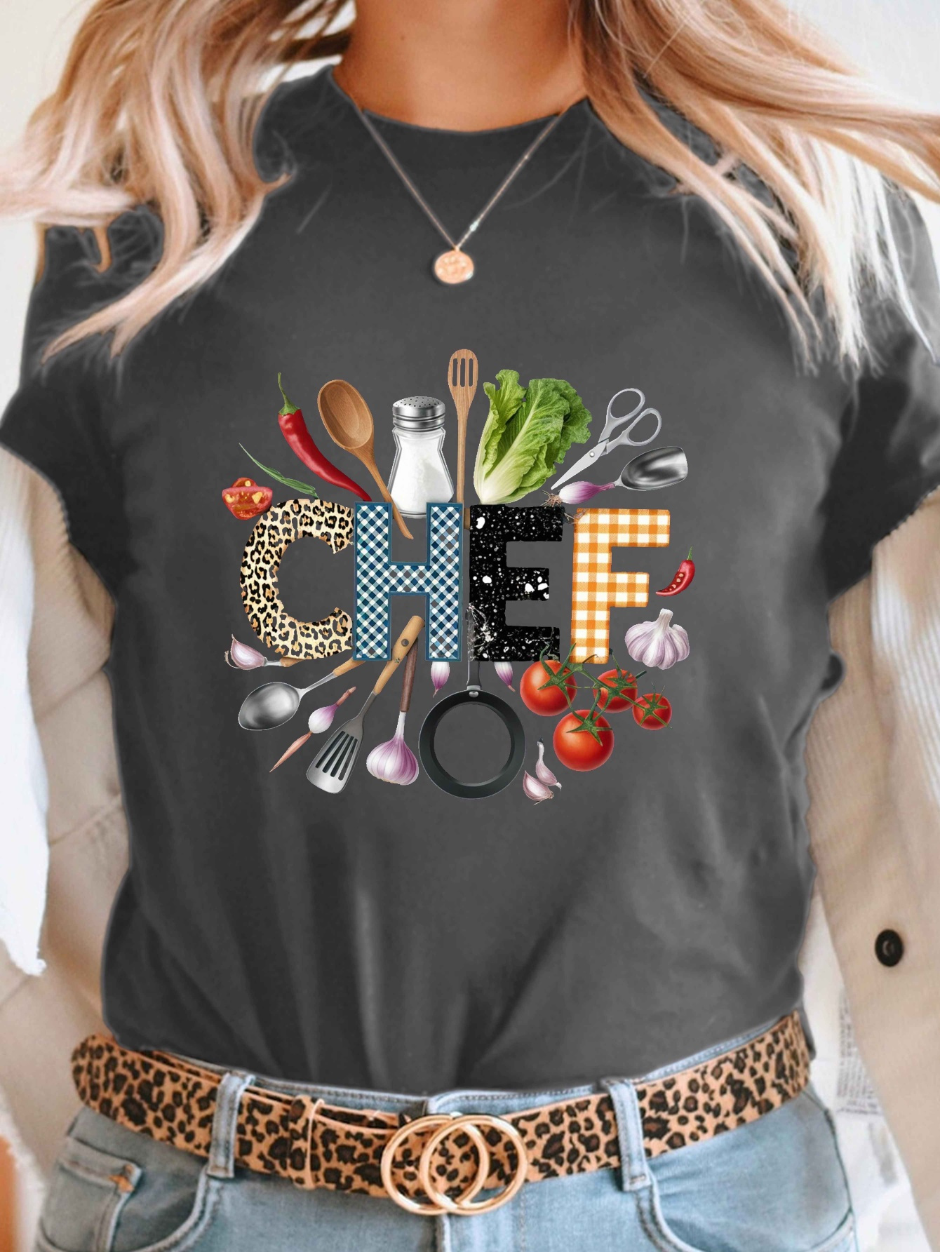 Roupa Chef de Cozinha Feminina: O Conjunto Ideal para Profissionais que  Buscam Conforto, Segurança e Estilo, image size:800x1066
