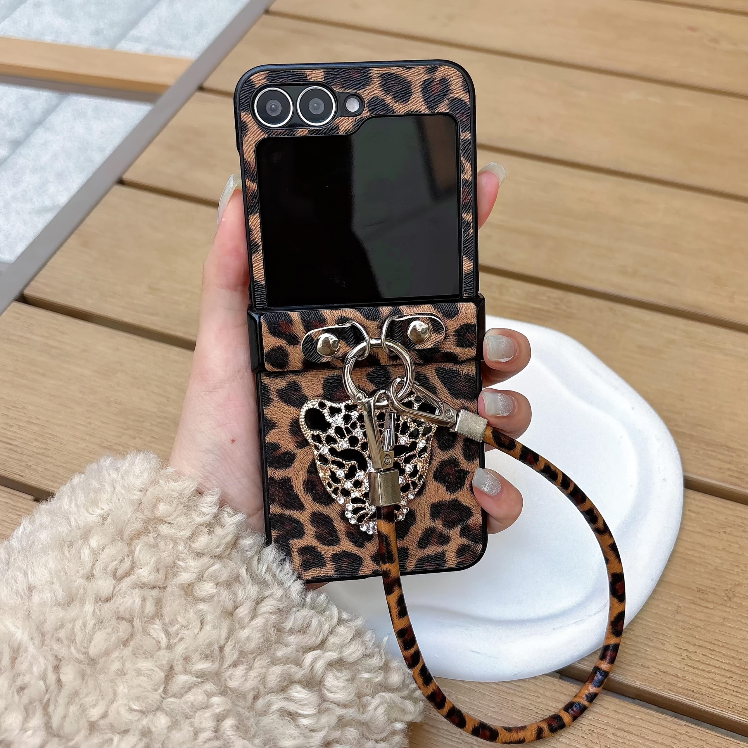 TEMU Phone Case: High-end Fashion Women'-dimensional Leopard Head Embossed Foldable Phone Case With Bracelet, Suitable For Galaxy Z ///z Flip4/, A