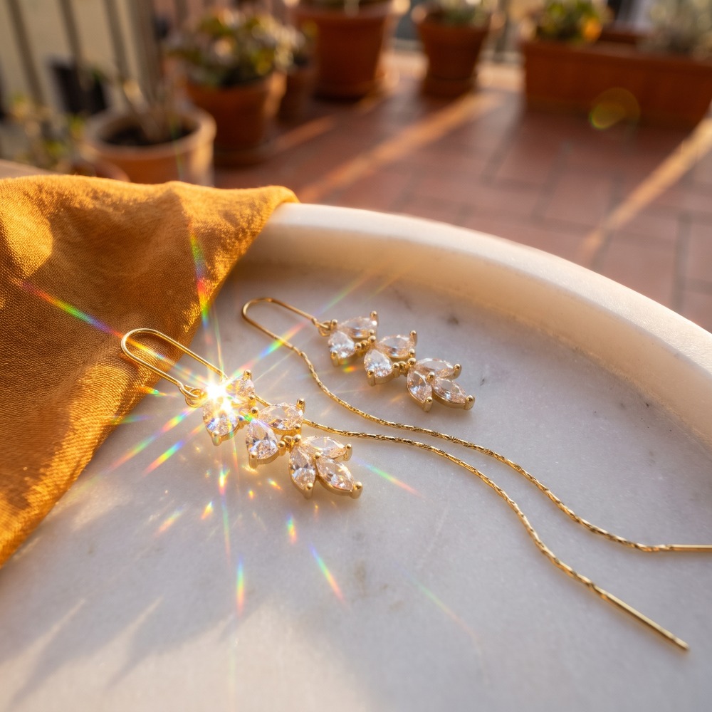 Women's Golden Leaf Tassel Dangle Threader Earrings