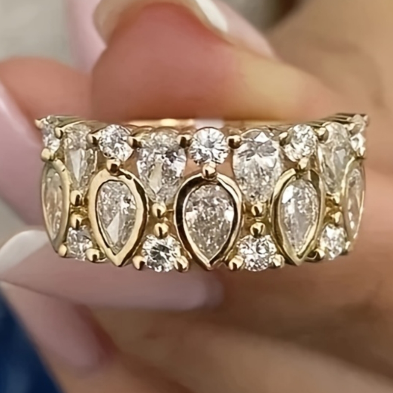 TEMU Exquisite Inlay Shiny Synthetic Zirconia Rings Fashion Golden Women's Rings For Daily Party Holiday Stylish Wide Band Rings Jewelry