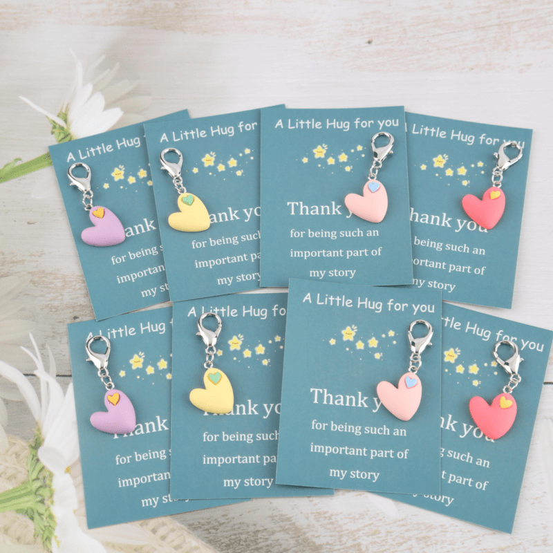 A Set Of 1/4/8 Resin Heart Keychains, Complete With A Thank You Card - Featuring An Adorable , Perfect For Birthdays, Christmas, Thanksgiving