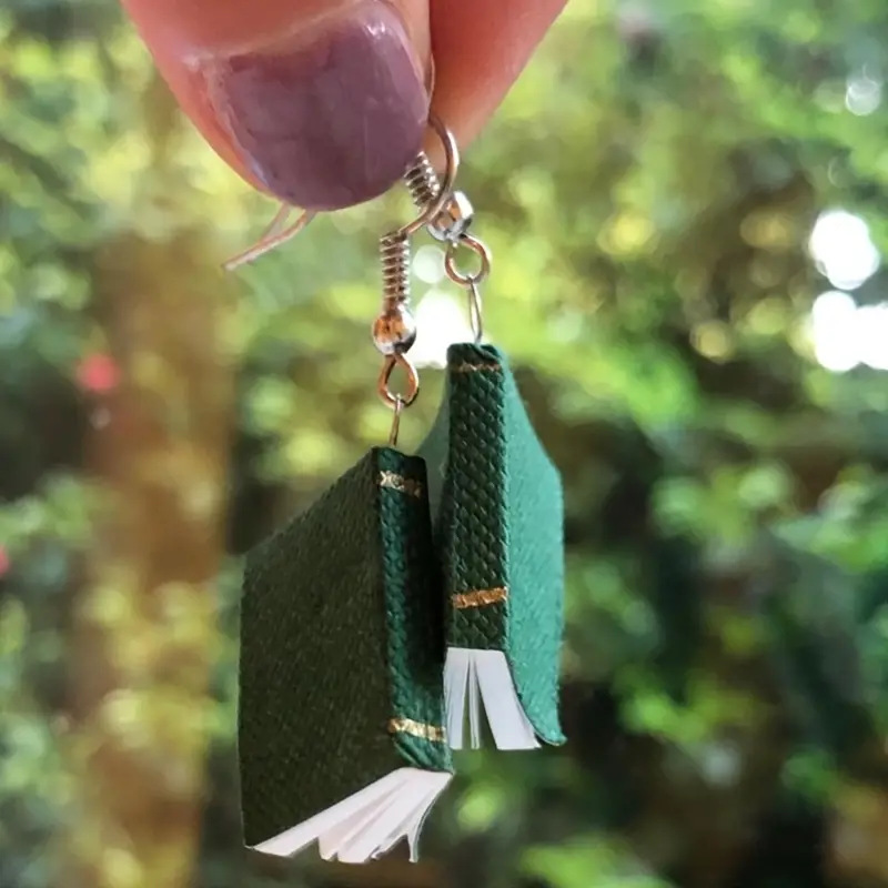TEMU Boucles d'oreilles livre faites à de haute qualité, élégantes et mignonnes, de luxe léger pour femmes - de des diplômes, Fête des enseignants,