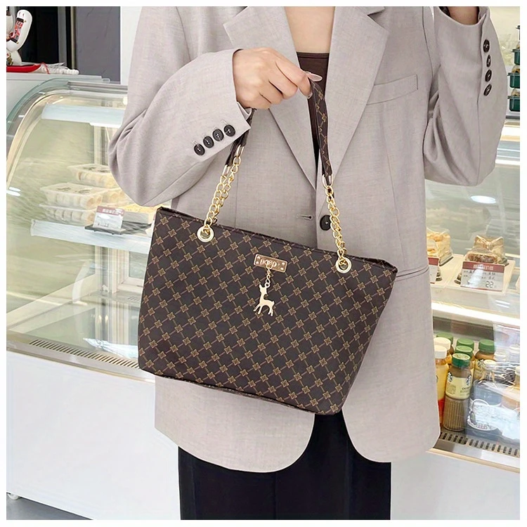 large capacity womens bag commuter retro stylish handbag shoulder bag niche tote bag details 9