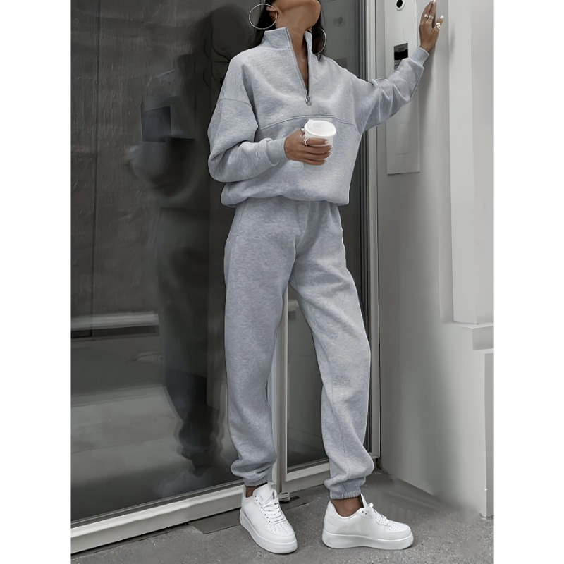 

Women's Cozy & Chic Tracksuit Set - Zip-up Long Sleeve Top With Slant Pockets, Solid Color Casual Fit For Casual Attire